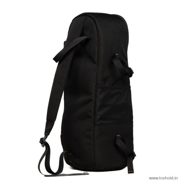 Toehold Sling Bag